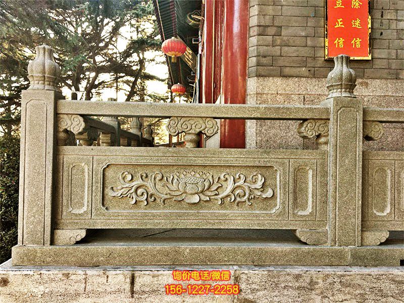 佛教寺院大殿臺(tái)階花崗巖雕刻防護(hù)欄桿 佛教寺院大殿臺(tái)階花崗巖雕刻防護(hù)欄桿