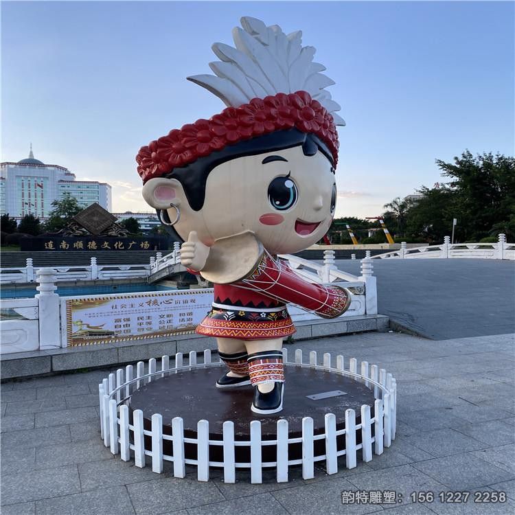 少數(shù)民族人物塑像 玻璃鋼卡通雕塑 少數(shù)民族人物塑像 玻璃鋼卡通雕塑